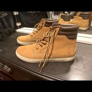 Women’s Timberlands